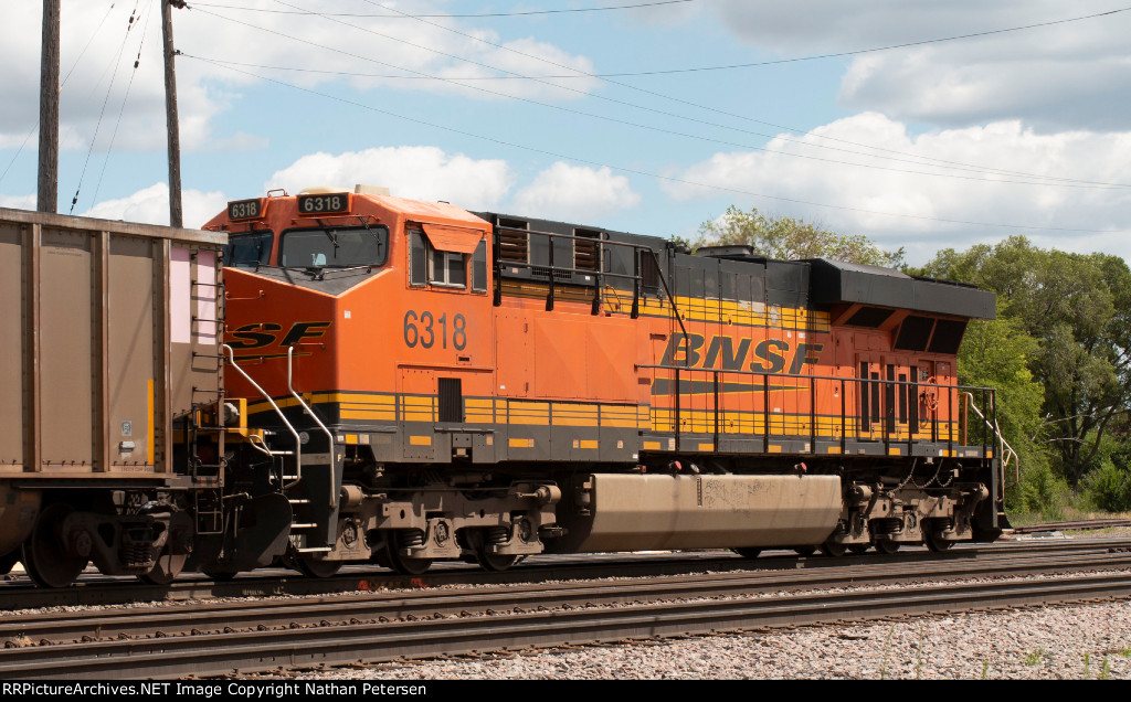 BNSF 6318